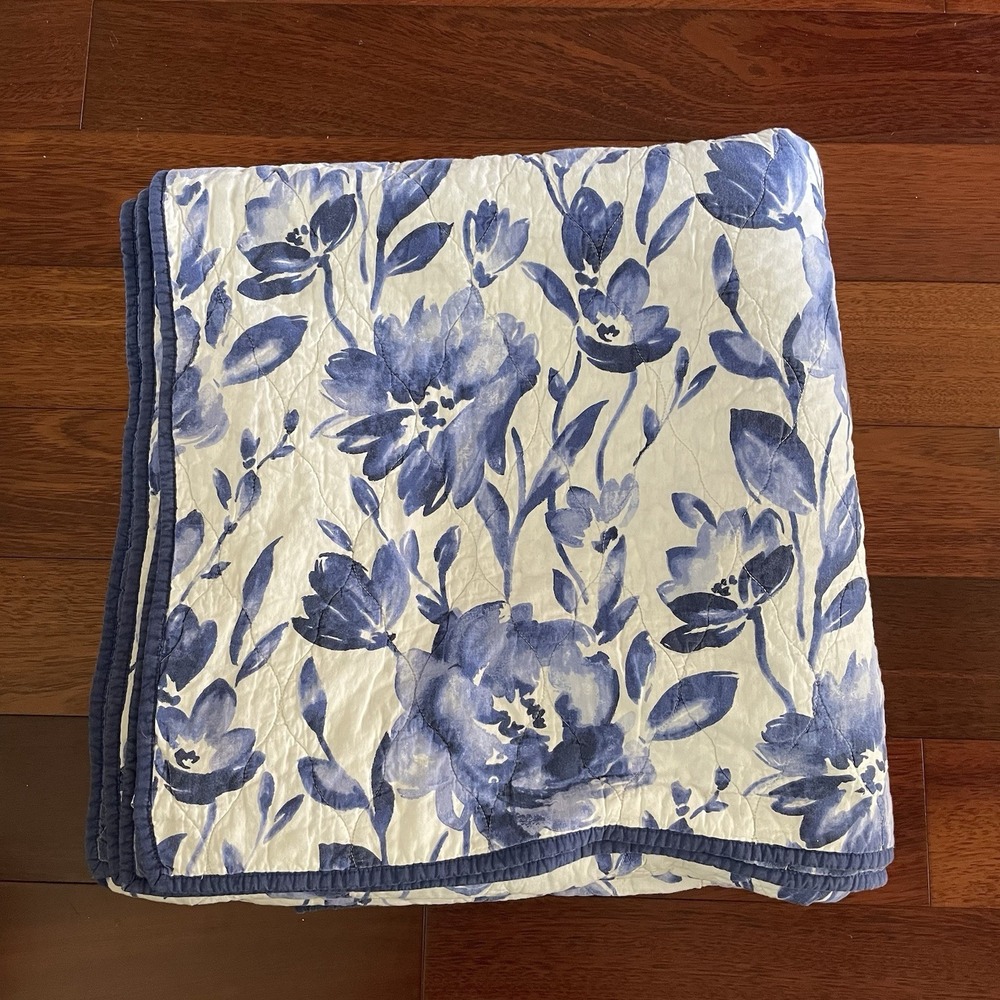 Vintage Martha Stewart Full/Queen Reversible Cotton Quilt Blue Floral Striped